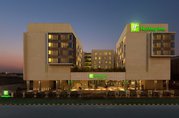 Business hotel near Delhi airport- Holiday Inn